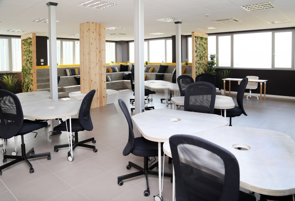 espacio link Juernes emprendedor link by UMA